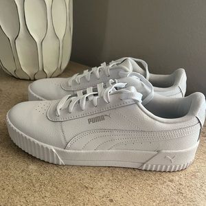 Women’s Puma Sneakers